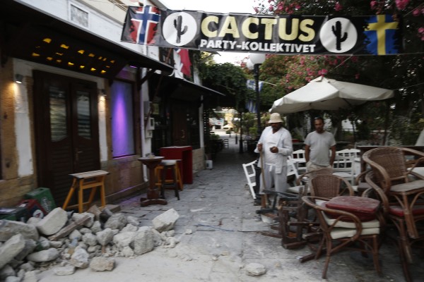 Σε κρίσιμη κατάσταση ο 21χρονος Σουηδός και ο 23χρονος Νορβηγός – τραυματίστηκαν στον σεισμό της Κω