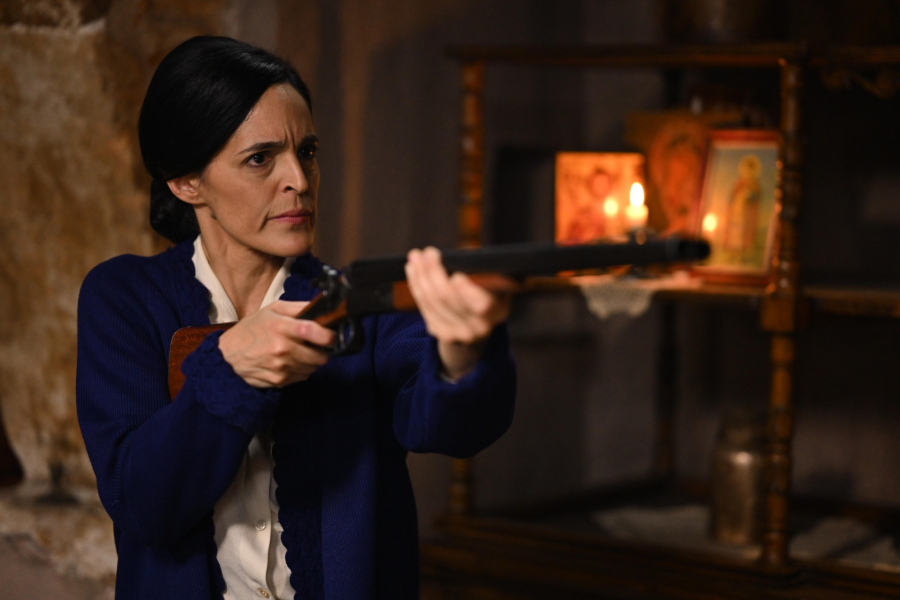 «Άγιος Έρωτας»: Η Καλλιόπη μαθαίνει την αλήθεια για τον Αργύρη και αρπάζει την καραμπίνα!