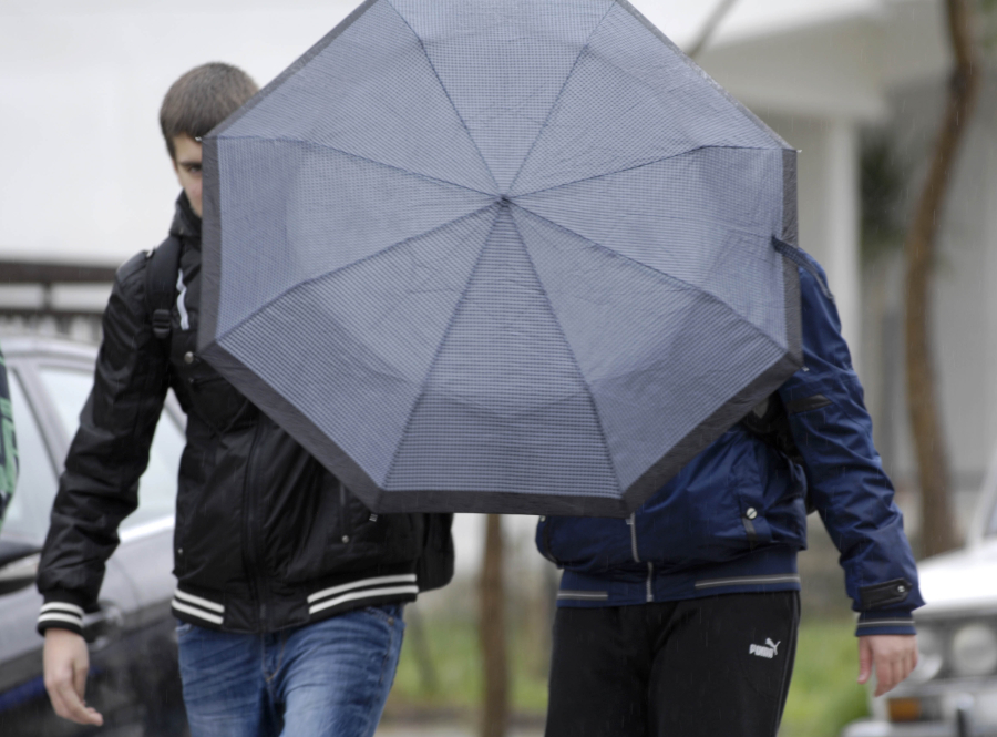 Η εξήγηση Τσατραφύλλια για το διπλό πρόσωπο του καιρού: Ο «ένοχος» για την αστάθεια