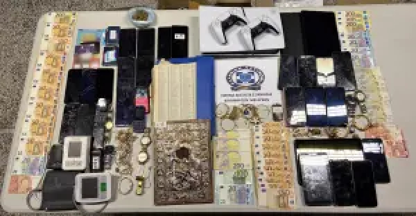 Μέγαρα: Εξαρθρώθηκε εγκληματική οργάνωση που διέπραττε απάτες και κλοπές σε οικίες - Εξιχνιάστηκαν 78 περιπτώσεις