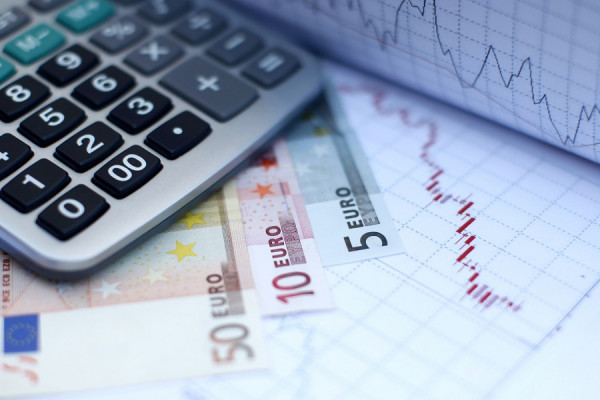 Ερχονται οι 100 δόσεις για οφειλές σε δήμους - «Ανάσα» σε δεκάδες χιλιάδες νοικοκυριά και επιχειρήσεις