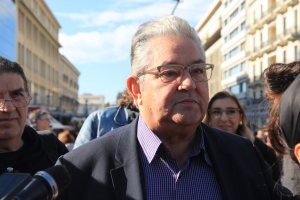 Κουτσούμπας για ΠΑΣΟΚ: Σιγά τα αίματα ρε λεβέντες, όχι τόσο σκληρή αντιπολίτευση