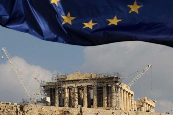 The Times: Η ελληνική οικονομία δεν είναι πλέον στο επίκεντρο