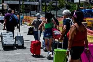 Κοινωνικός τουρισμός: Αντίστροφη μέτρηση για τα προσωρινά αποτελέσματα, πως θα γίνουν οι ενστάσεις