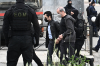 Ισόβια και 27 χρόνια κάθειρξη στον Μίχο - Αποφυλακίζεται η μητέρα και η ύστατη «μάχη» της αναστολής