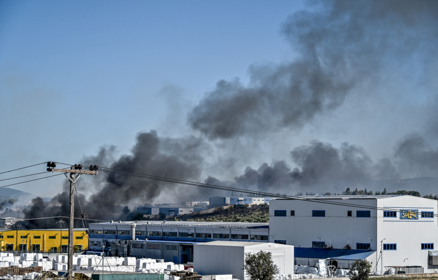 Τανάγρα: Θρήνος για τους δύο πιλότους που σκοτώθηκαν - «Στις 12 Σεπτεμβρίου θα βάφτιζε το μωράκι του»