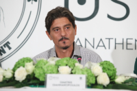 Ίδρυμα Παύλος Γιαννακόπουλος: Μοίρασε Ελληνικές σημαίες στα παιδιά της Α΄ Δημοτικού σε όλη την επικράτεια