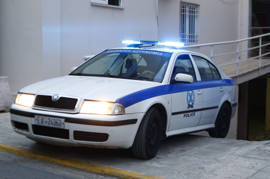 Στην Ευελπίδων η Ειρήνη Μουρτζούκου - Περνάει την πόρτα του εισαγγελέα