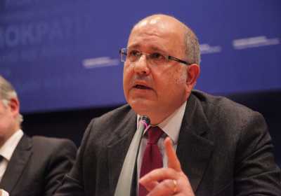 Ξυδάκης : "Σε διπλωματικό πρωτίστως, και αν χρειαστεί και σε νομικό επίπεδο, θα απαιτήσουμε τις γερμανικές αποζημιώσεις"