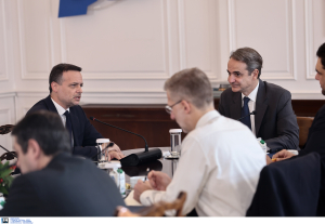 Δούκας για συνάντηση με Μητσοτάκη: «Συζητήσαμε εποικοδομητικά για διπλή ανάπλαση σχολεία και κυκλοφοριακό στην Αθήνα»