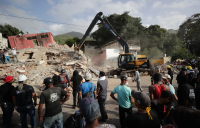 Σεισμοί στη Βενεζουέλα: Οργή για τους νεκρούς και τους αγνοούμενους - Ψάχνουν στα χαλάσματα