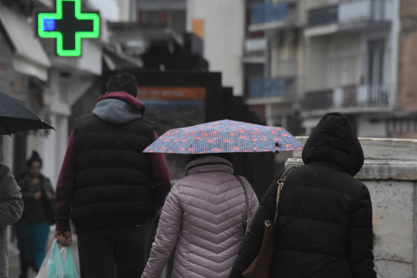 Καιρός σήμερα: Κακοκαιρίας συνέχεια με καταιγίδες και χιονοπτώσεις - Πού αναμένονται έντονα φαινόμενα