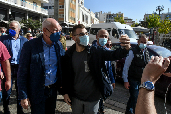 Παπανδρέου: «Από την Αχαΐα ξεκινάμε μια νέα μεγάλη προσπάθεια για τη δημοκρατική παράταξη»