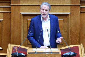 Νέο σποτ του ΠΑΣΟΚ για Ταμείο Ανάκαμψης και Ελλάδα 2.0: Η μεγάλη χαμένη ευκαιρία για την οικογένεια και το παιδί