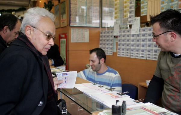 Αυτοί οι αριθμοί κερδίζουν στην κλήρωση του Super3