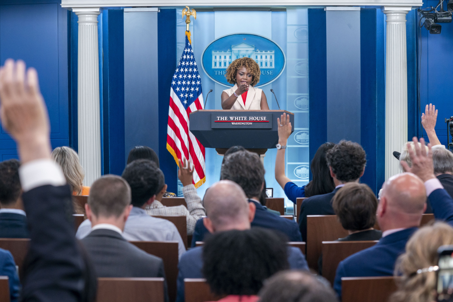 Νέες πιέσεις από Δημοκρατικούς για απόσυρση Μπάιντεν - Στο τραπέζι και η χρηματοδότηση