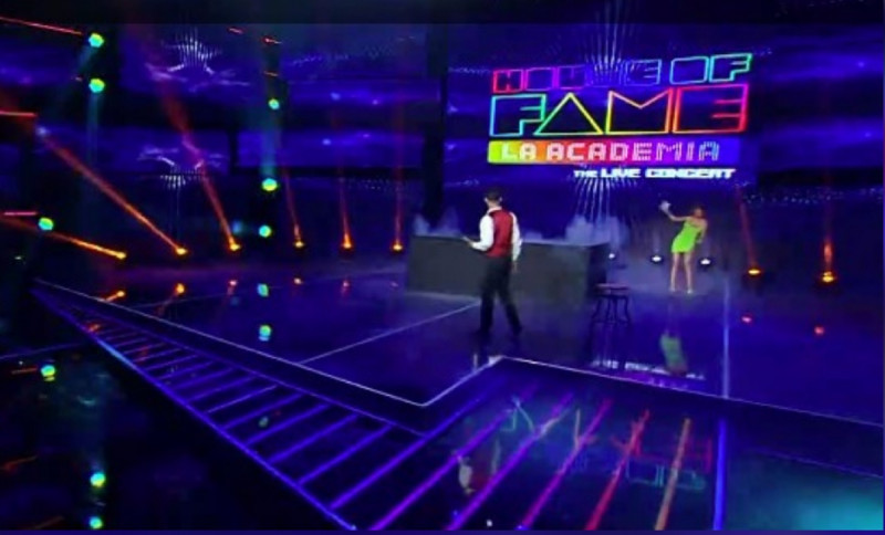 Ατύχημα για την Ελένη Φουρέιρα στο live του House Of Fame (vid)