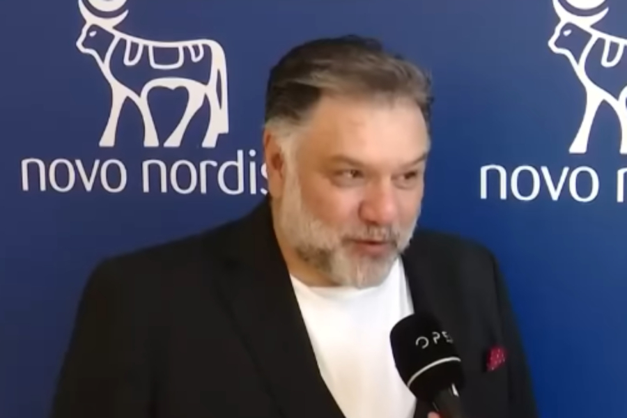 Αρναούτογλου: «Το θέμα των κιλών είναι κάτι προσωπικό - Ο καθένας θα τα χάσει όποτε θέλει» (Βίντεο)