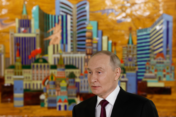 ΔΠΔ: Σε ισχύ το ένταλμα σύλληψης κατά Πούτιν και μετά την επίτευξη ειρηνευτικής συμφωνίας