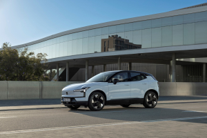 Τώρα το Volvo EX30 από €29.900 και συνολικό όφελος έως €10.000 για όλα τα ηλεκτρικά Volvo