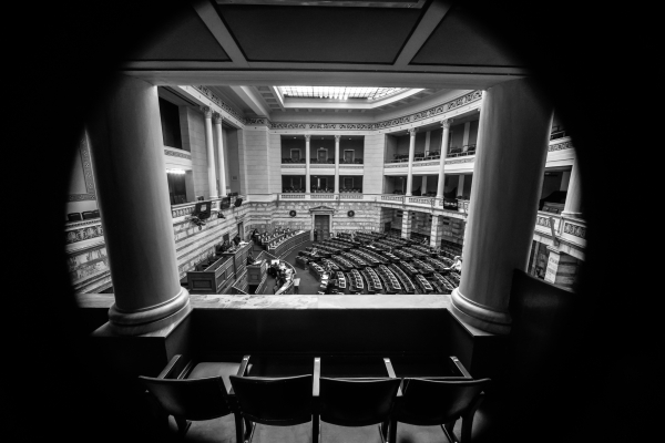 ΟΠΕΚΕΠΕ: 28 CD με συνομιλίες στις δικογραφίες - 14 μόνο από τους δύο υπουργούς