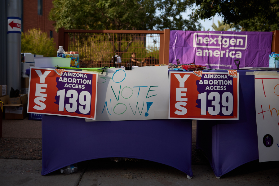 Οι Αμερικανοί ψήφισαν και για το δικαίωμα στην άμβλωση: Ηχηρό «όχι» από Φλόριντα, ποιες πολιτείες είπαν «ναι»