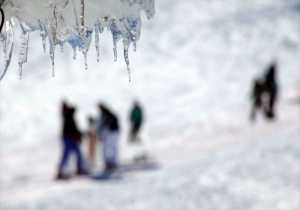 Καιρός: Νέο έκτακτο δελτίο επιδείνωσης με πυκνά χιόνια, καταιγίδες και τσουχτερό κρύο