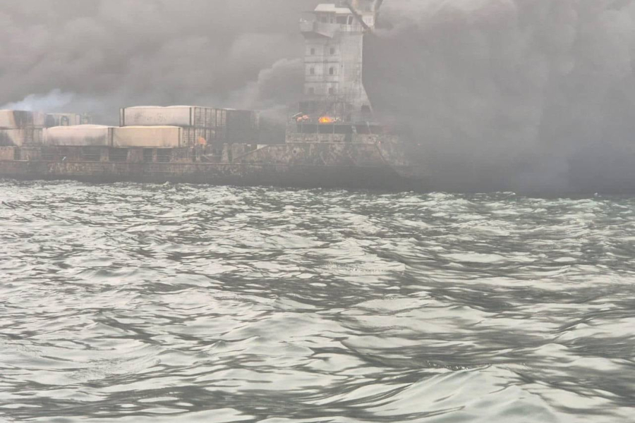 Βόρεια Θάλασσα: Ένας αγνοούμενος από τη σύγκρουση των πλοίων - Ανησυχία για το κυανούχο νάτριο