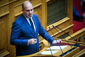 Επιτροπή Δεοντολογίας: Πράσινο φως για άρση της ασυλίας του Μαρκόπουλου μετά από μήνυση Κασσελάκη