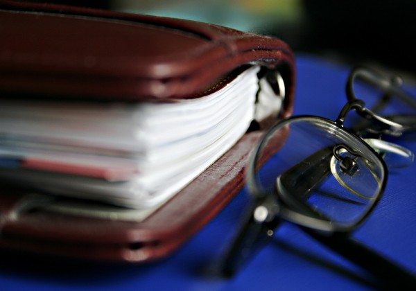 Αρχίζει το πρώτο κύμα αποσπάσεων και μετατάξεων στο δημόσιο