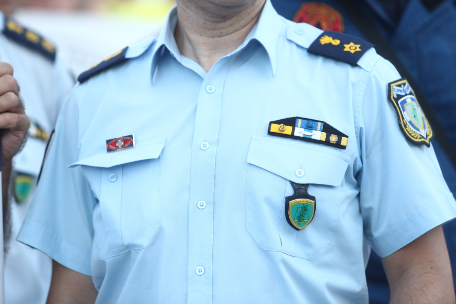 Ένστολοι: Στη σύνταξη νωρίτερα με εξαγορά πλασματικών χρόνων, χρήση της μάχιμης 5ετίας από όλους το 2023