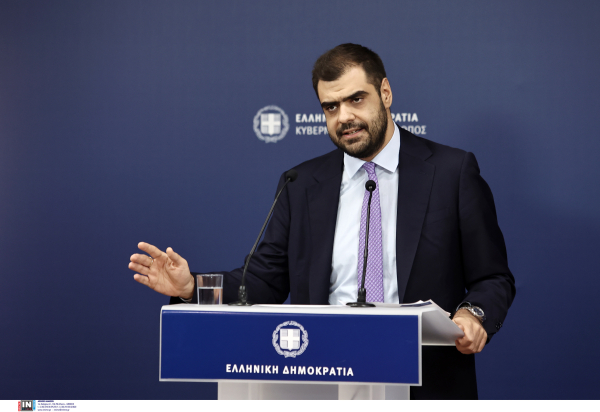 «Άρνηση, τοξικότητα, "όχι σε όλα"», αιχμηρή απάντηση Μαρινάκη στον Κασσελάκη