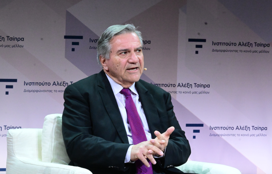 Τι γύρευε ο Καστανίδης στο Caravel