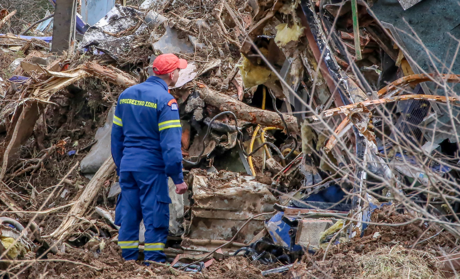 Έξι χρόνια μετά έχουμε «βαθύ κράτος»; - Και το ...επιτελικό;