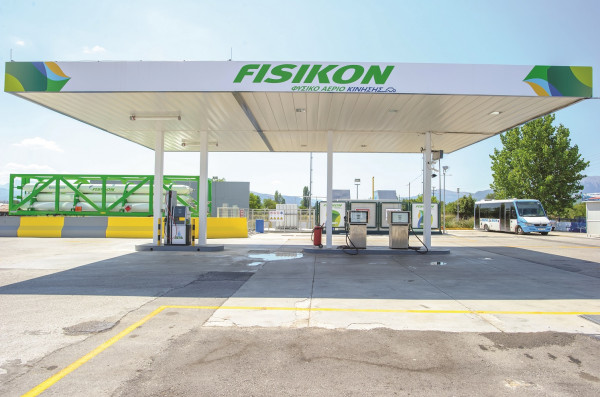 Δύο δρόμοι… για την πρόσβαση στην αεριοκίνηση των οχημάτων