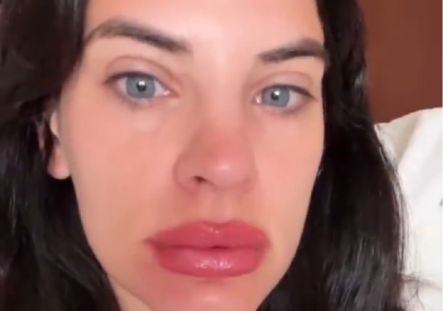 Χριστίνα Μπόμπα: Ξύπνησα έτσι, έγινα τριπλάσια