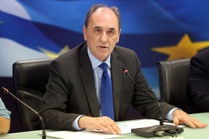 Σταθάκης: Η συμφωνία Αθήνας-Σκοπίων θα έρθει προς επικύρωση στη Βουλή