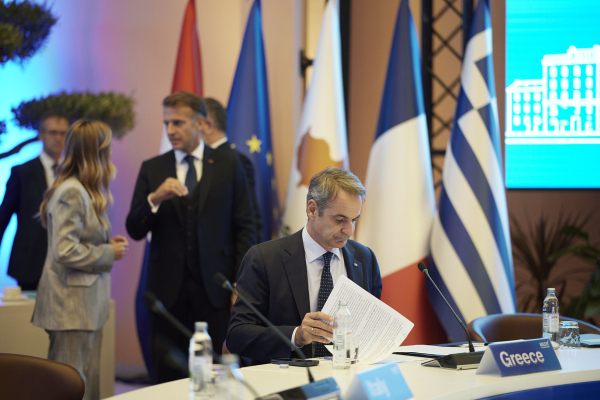Το «colpo grosso» της κυβέρνησης στη Σύνοδο Κορυφής για το βαρύ χειμώνα που έρχεται