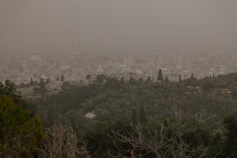 Αφρικανική σκόνη και λασποβροχές: Ποιες περιοχές θα επηρεαστούν ανά ημέρα