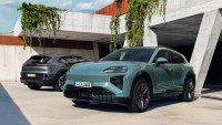 Η Porsche Cayenne γίνεται ηλεκτρική!