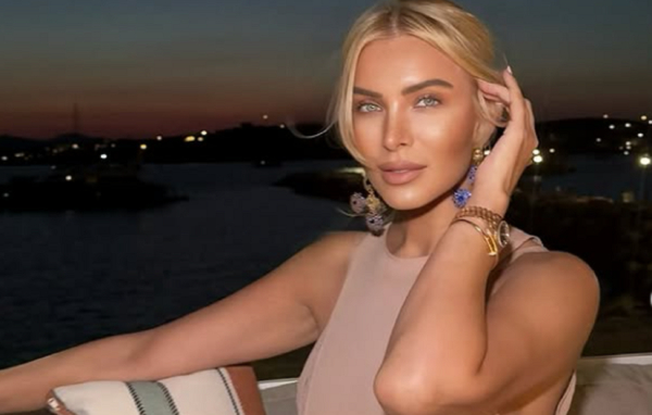 Κατερίνα Καινούργιου: Νέο πρόσωπο στο πάνελ την εκπομπής μετά την αποχώρηση της Αγγελικής Μανουσάκη