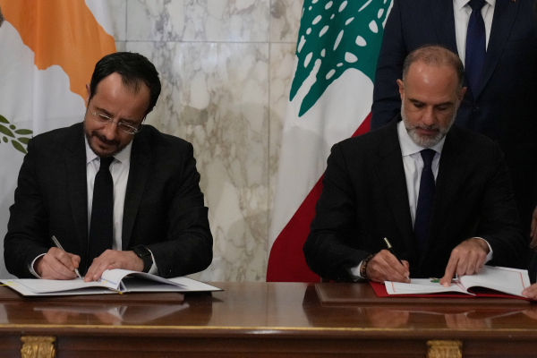 Συμφωνία Κύπρου - Λιβάνου για οριοθέτηση ΑΟΖ - Διάλογος και για ηλεκτρική διασύνδεση