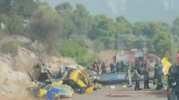 Τραγωδία στην Ψάθα: Συγκρούστηκαν δύο ελικόπτερα