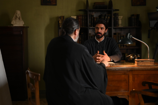 «Άγιος έρωτας»: Ο Αρχιερατικός Επίτροπος καταφθάνει στη Στέρνα