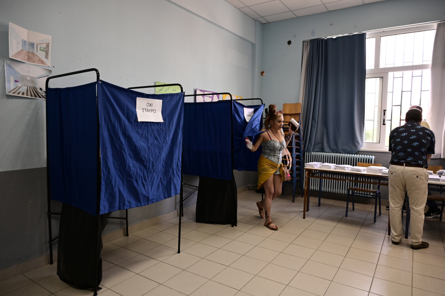 Εκλογές 2023: Τι ισχύει για όσους δεν πάνε να ψηφίσουν και ποιοι εξαιρούνται