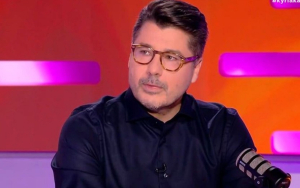 Έξαλλος ο Λάμπρος Κωνσταντάρας: Οι τηλεοπτικές εκπομπές, η Τούνη και οι Youtubers