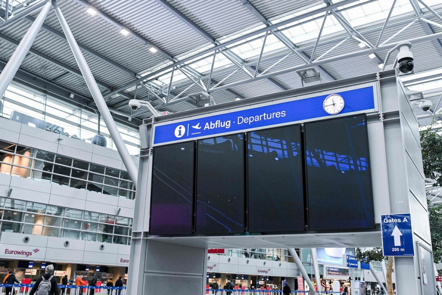 Γερμανία: Συναγερμός για επίθεση με μαχαίρι στο αεροδρόμιο του Ντίσελντορφ