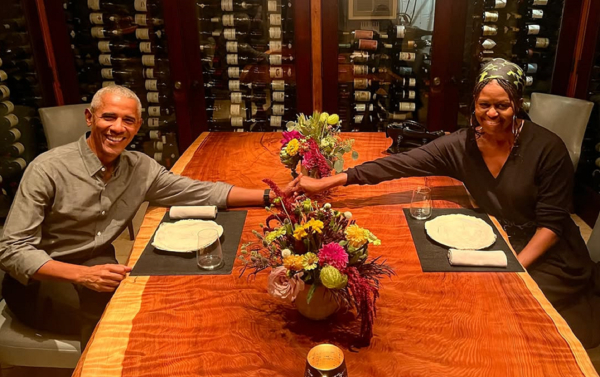 Ο Μπαράκ Ομπάμα «απαντά» στις φήμες περί διαζυγίου με μια ανάρτηση