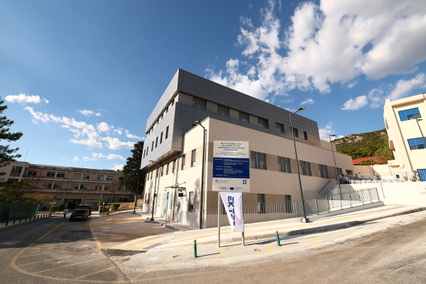 Θεσσαλονίκη: Καθαρίστρια στο νοσοκομείο Παπανικολάου έκλεβε επί 15 χρόνια σεντόνια και τρόφιμα