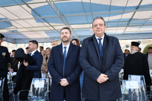 Μέτωπο με το ΠΑΣΟΚ ανοίγει ο ΣΥΡΙΖΑ- Το κατηγορεί για «πλάτες στην κυβέρνηση»